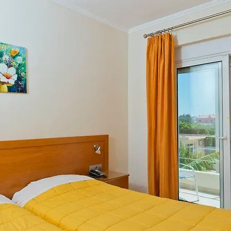 Gasthuis Perla Marina 4*